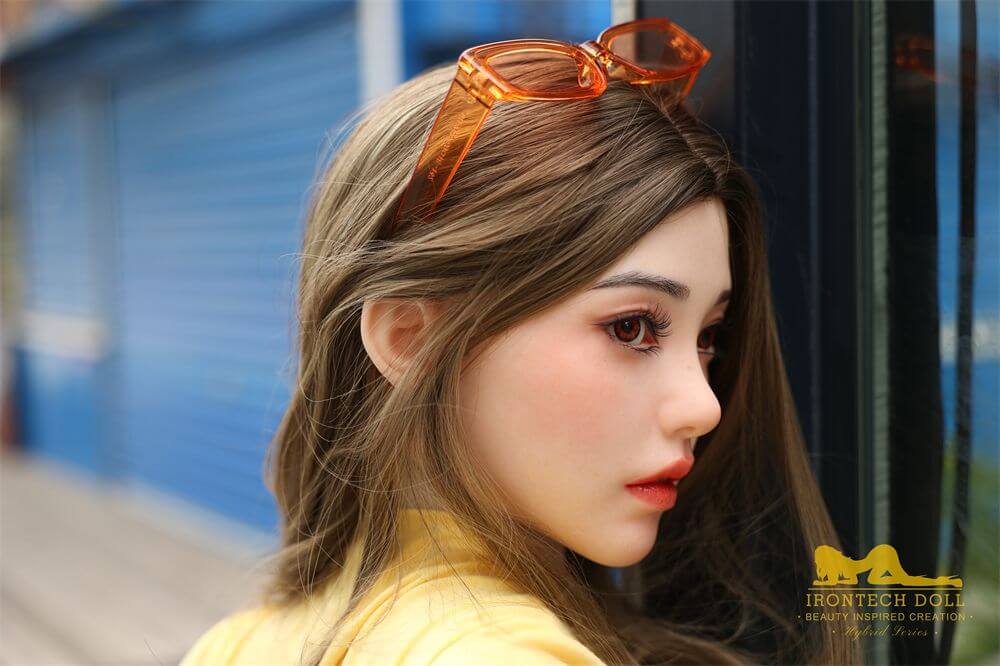 Hybrid Sex Doll Isabeau