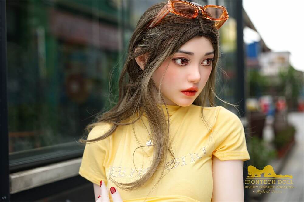 Hybrid Sex Doll Isabeau