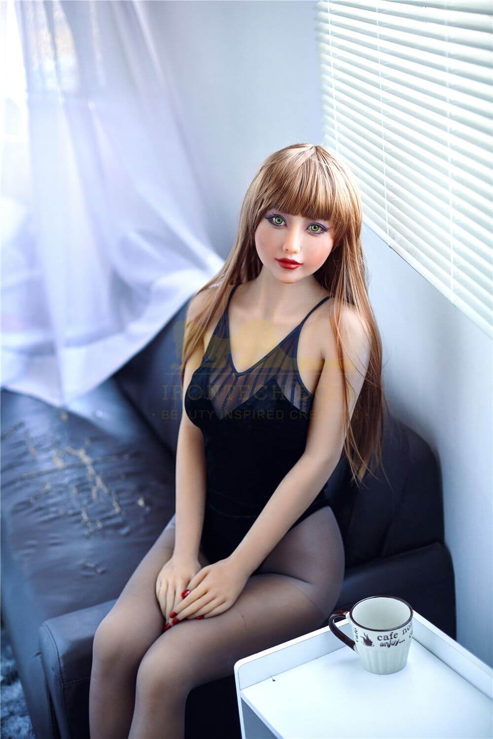 Sexpuppe Debbie
