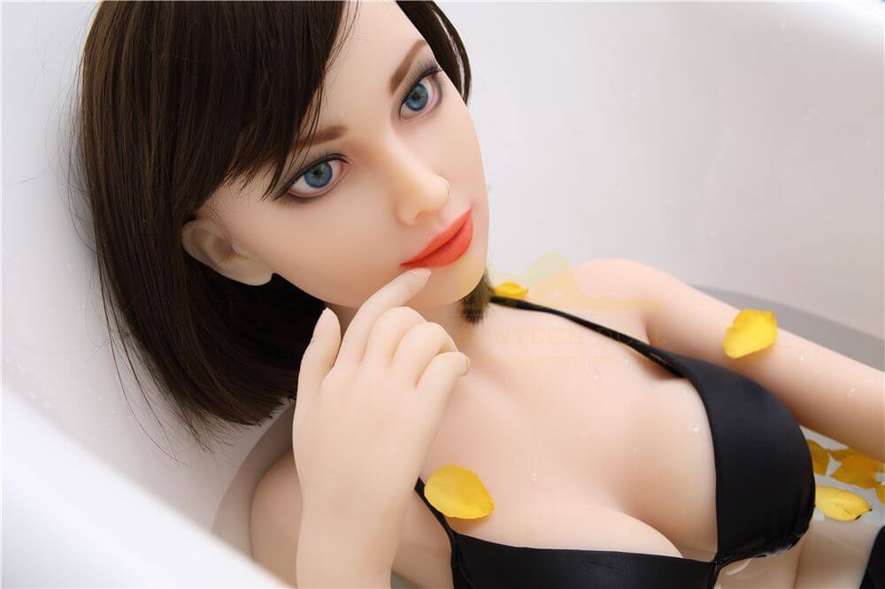 Sexpuppe Eden