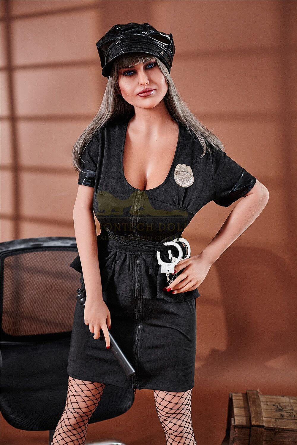 Sexpuppe Edyth