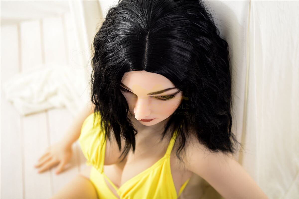 Sexpuppe Effie