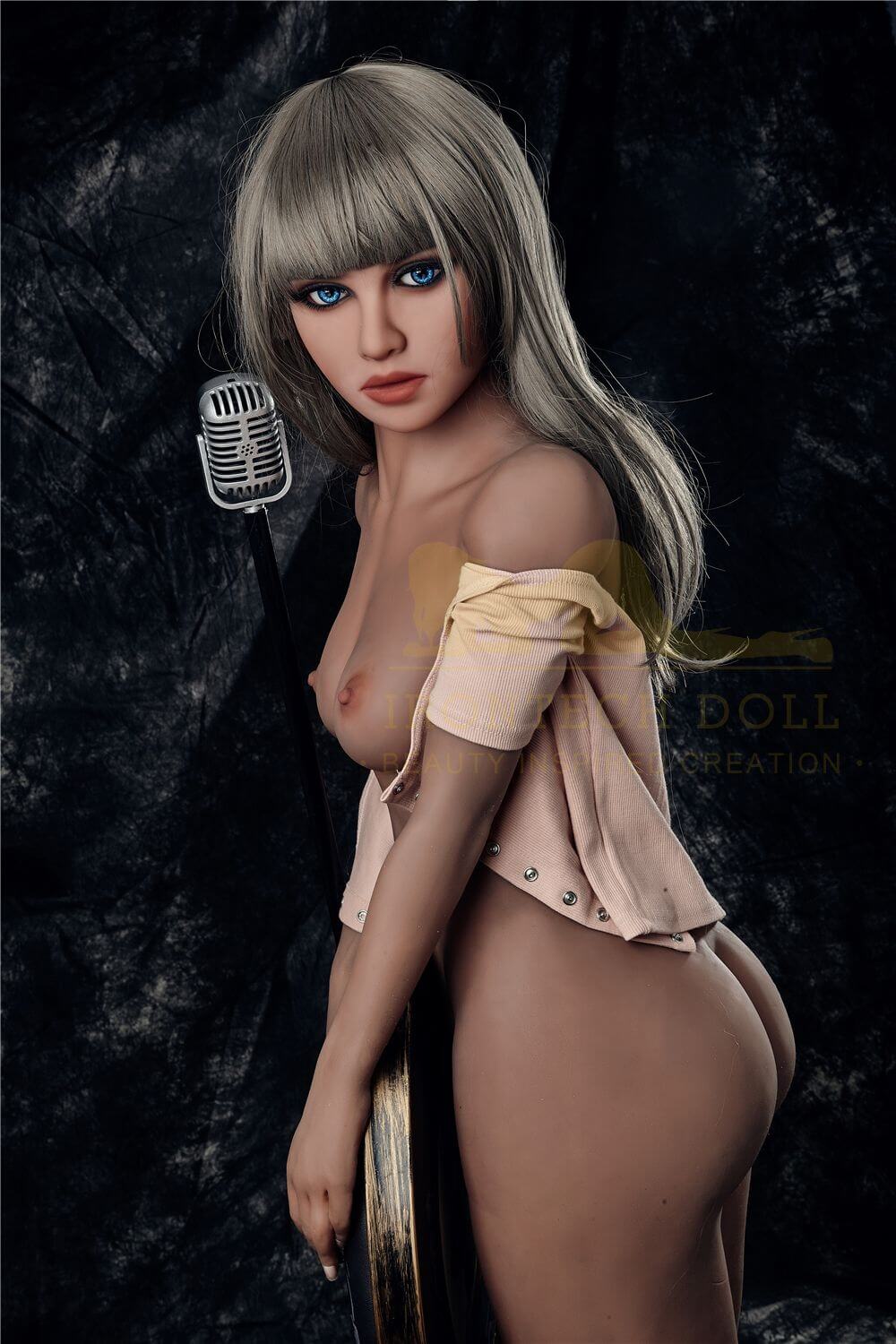 Sexpuppe Lora