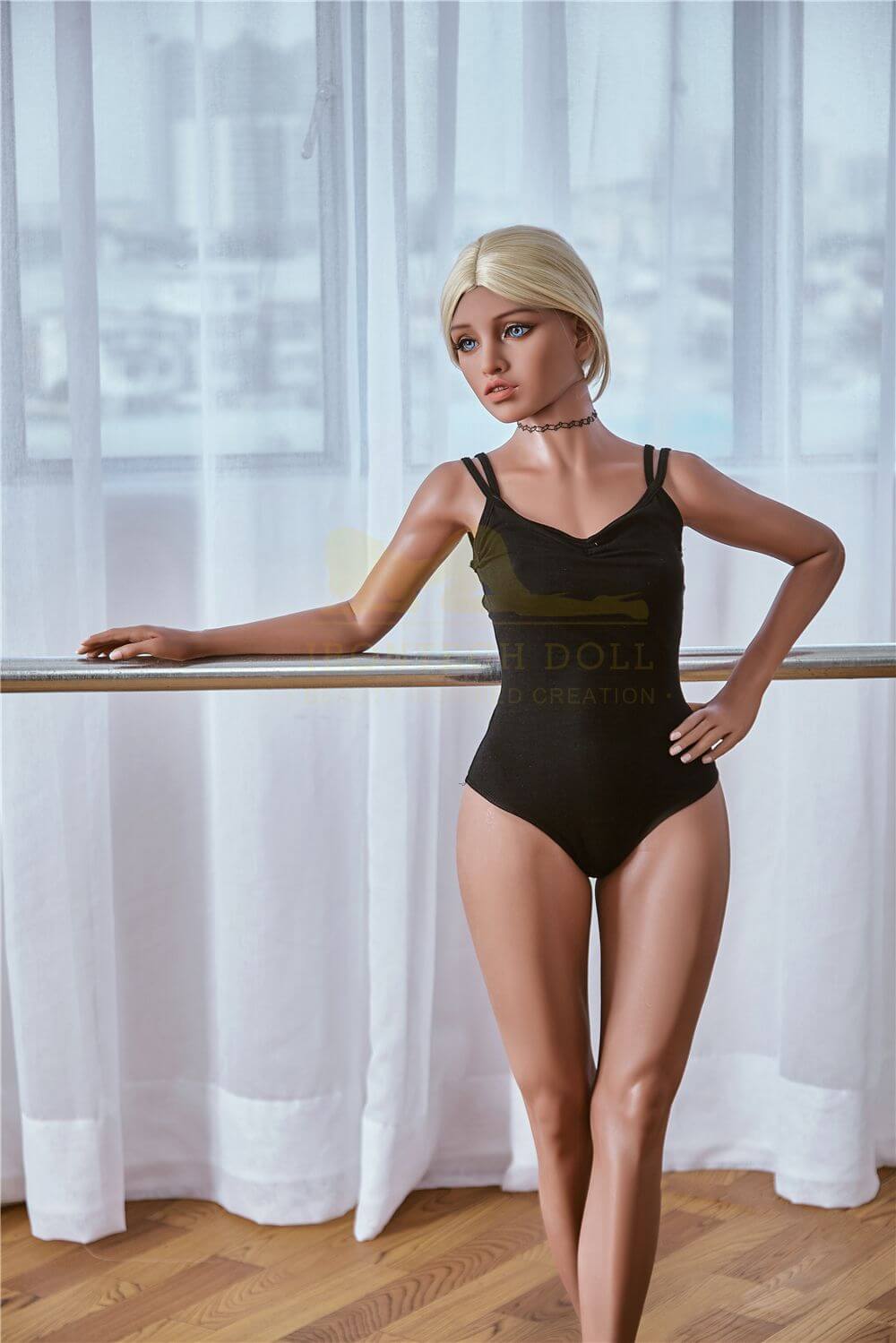 Sexpuppe Lysiane