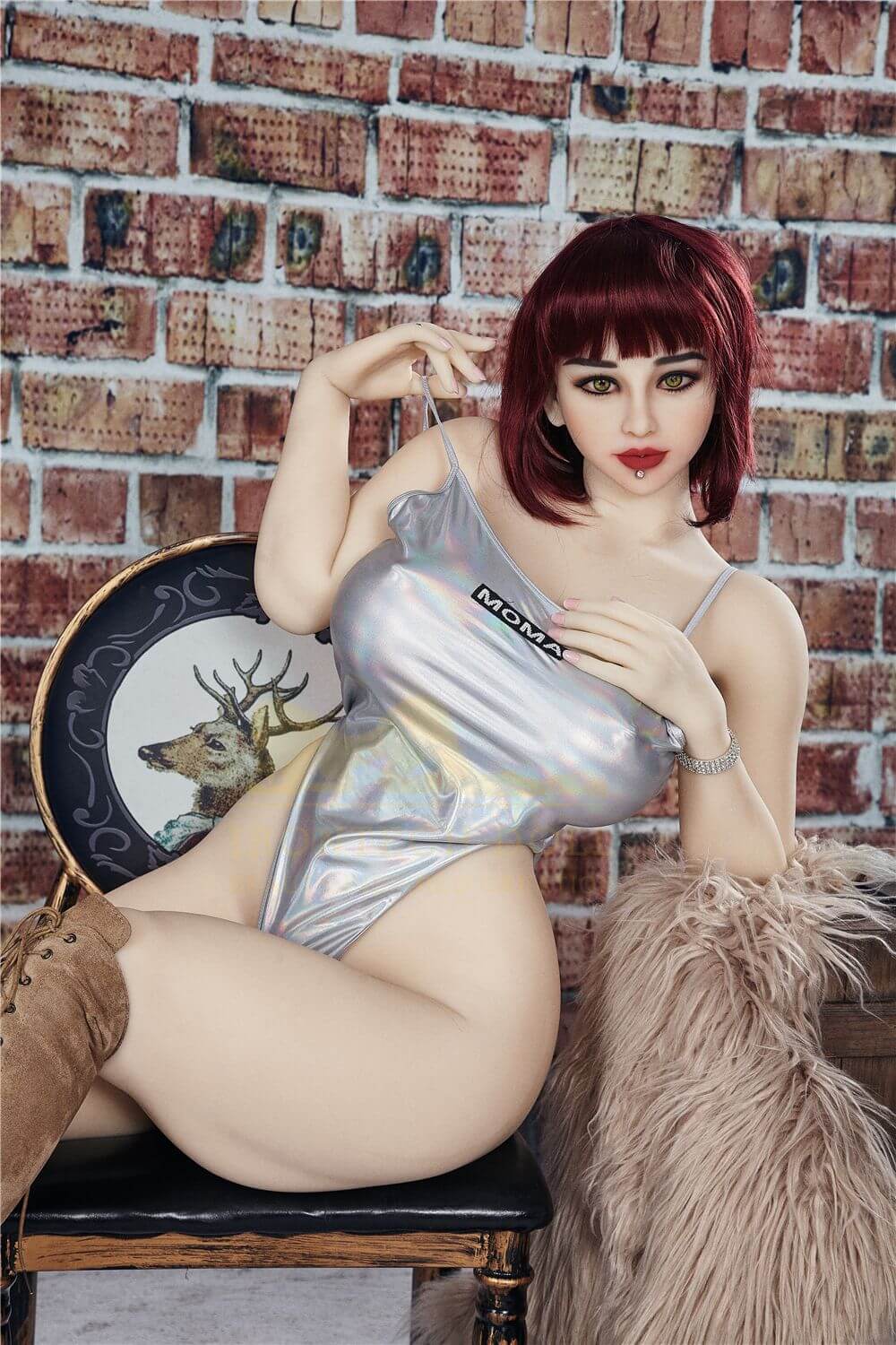 Sexpuppe Majlinda