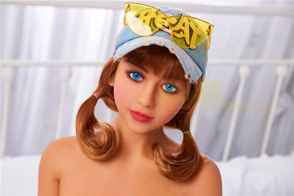 Sexpuppe Miki 2