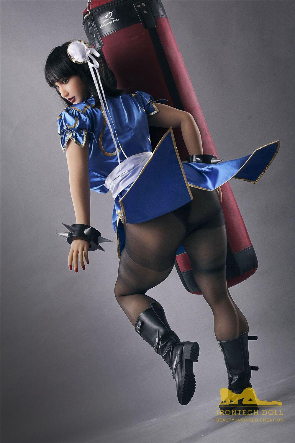 Sexpuppe Mika 3
