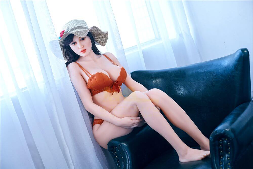 Sexpuppe Sarah