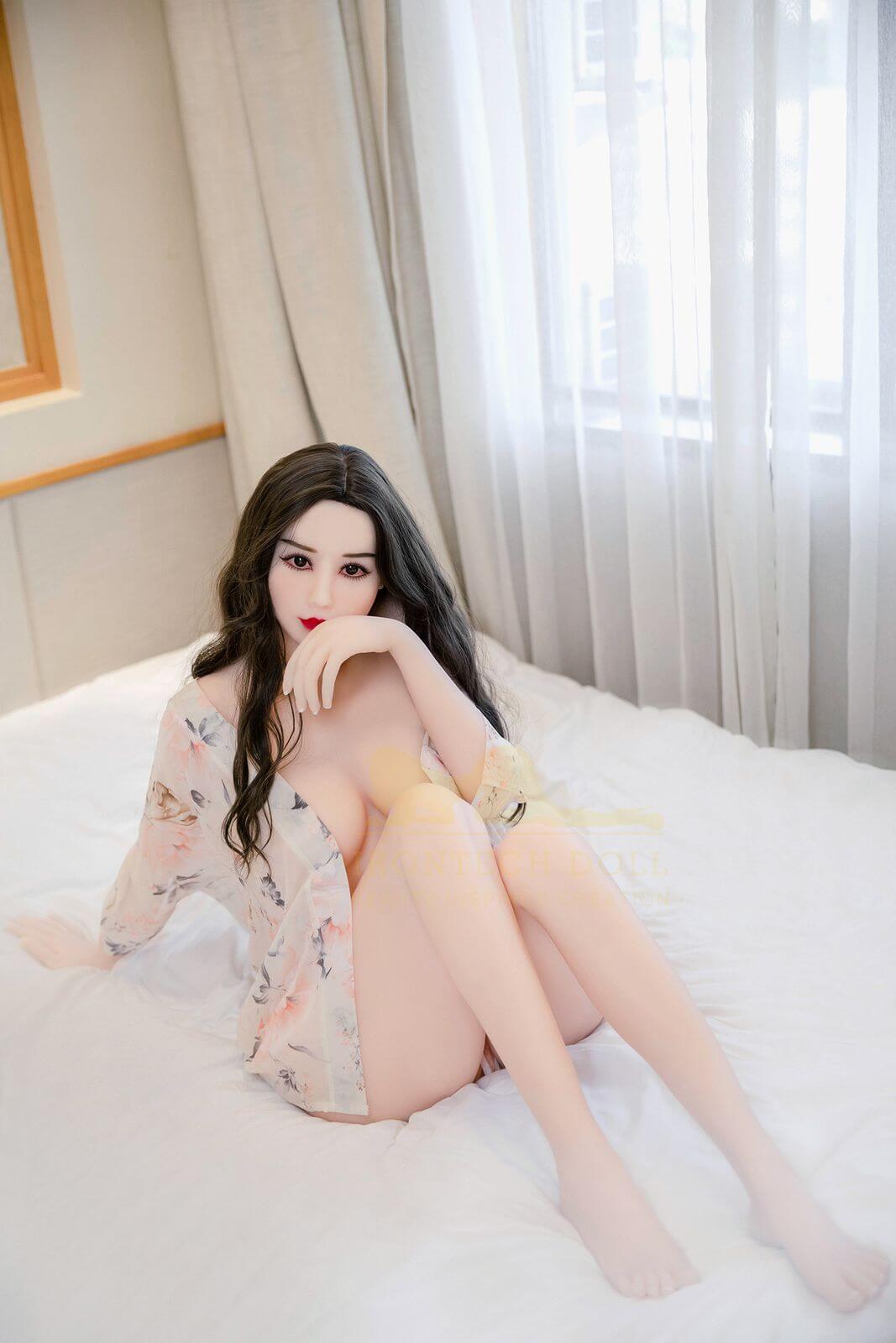 Sexpuppe Saya 6