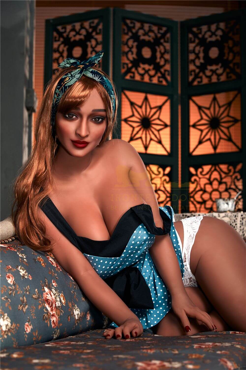 Sexpuppe Bessie