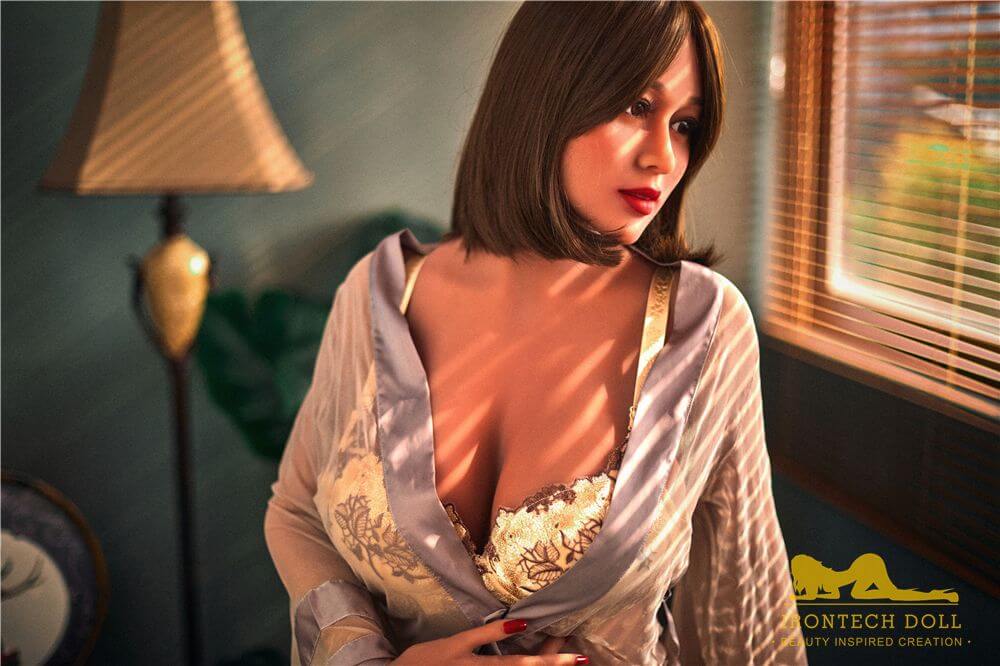 Sexpuppe Sarah 2