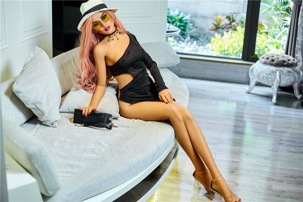 Sexpuppe Selina 2