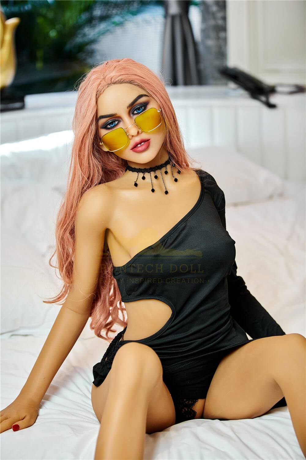 Sexpuppe Selina 2