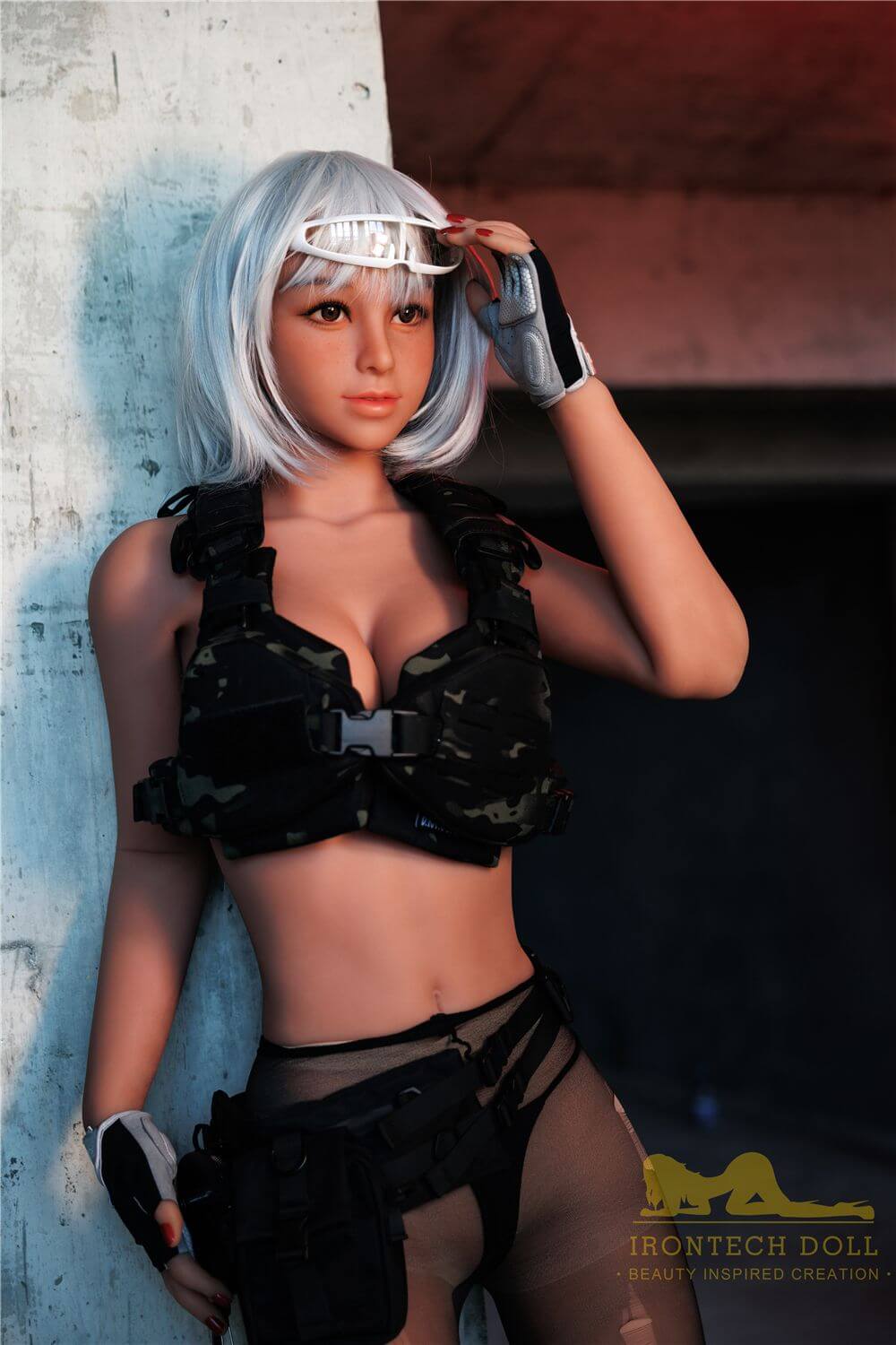 Sexpuppe Miki 12