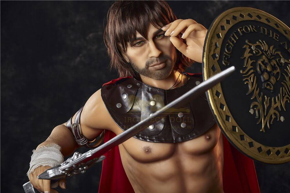 Maenliche Sexpuppe Charles Warrior