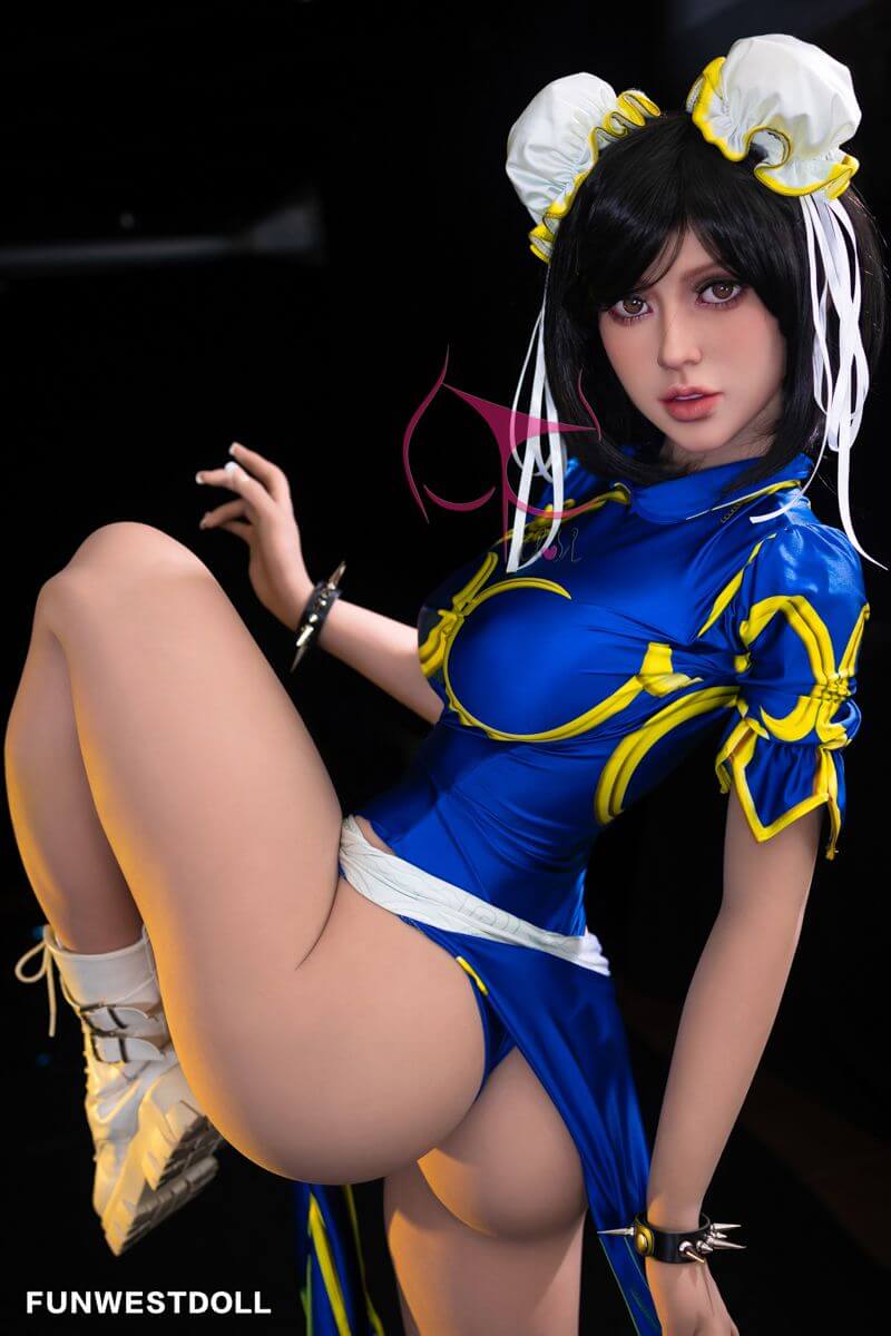 Sexpuppe Lucy 4