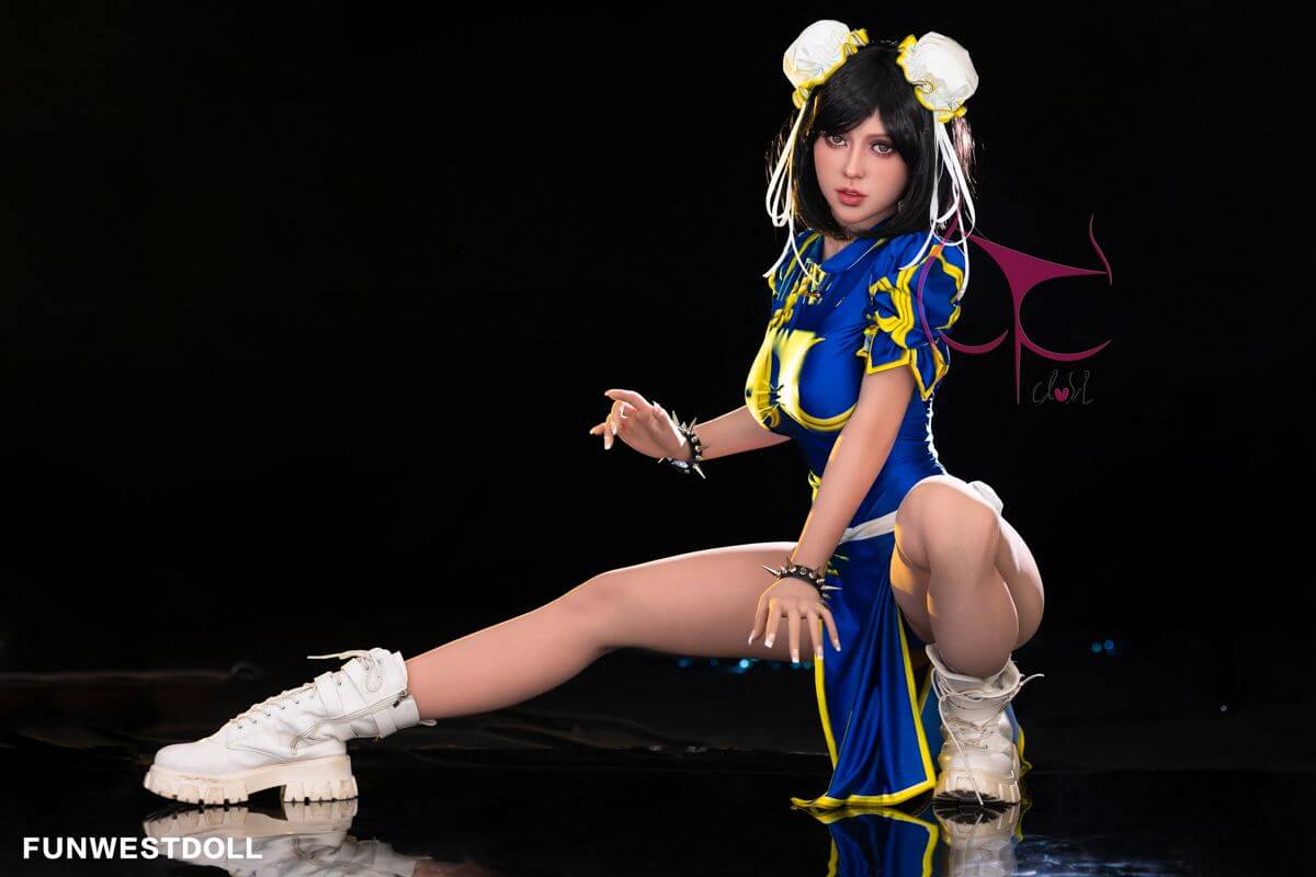 Sexpuppe Lucy 4