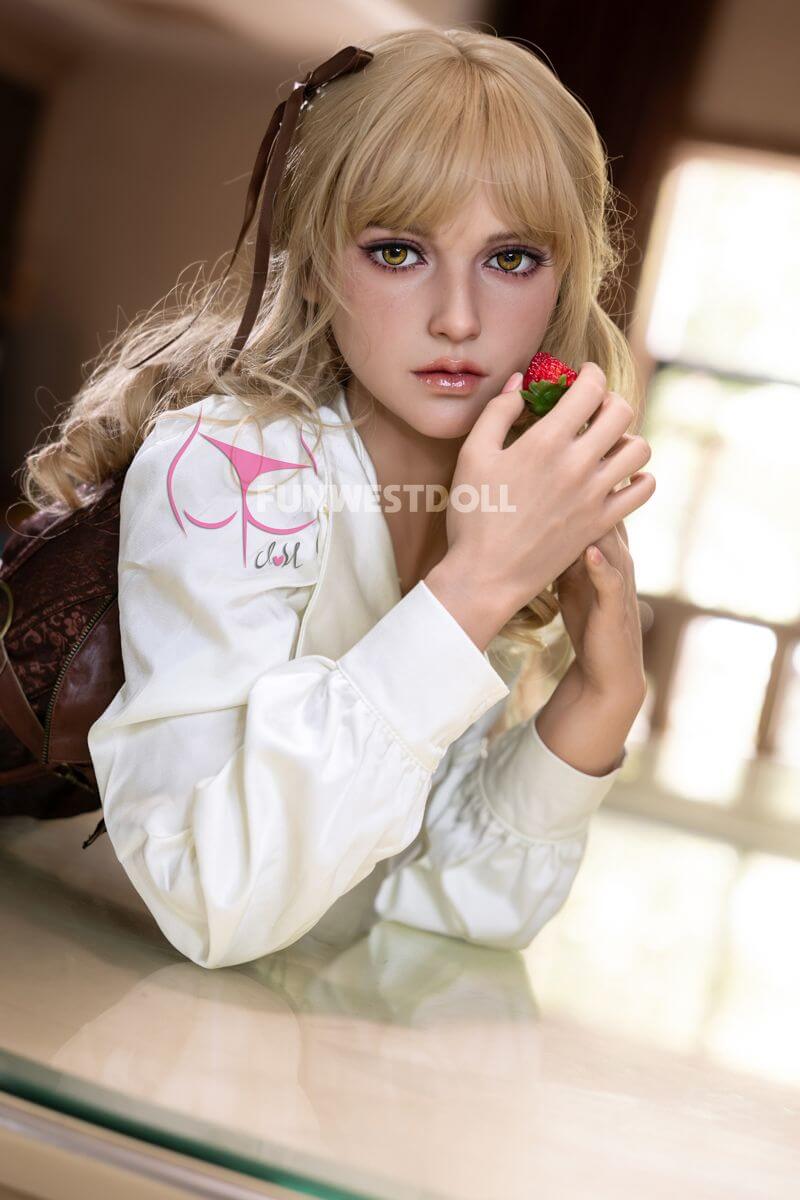 Sexpuppe Bella