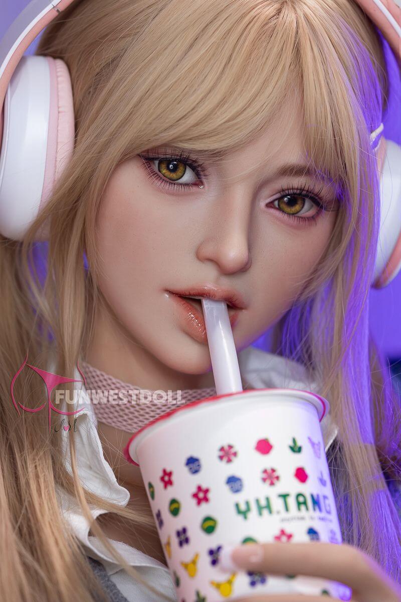 Sexpuppe Alice 4