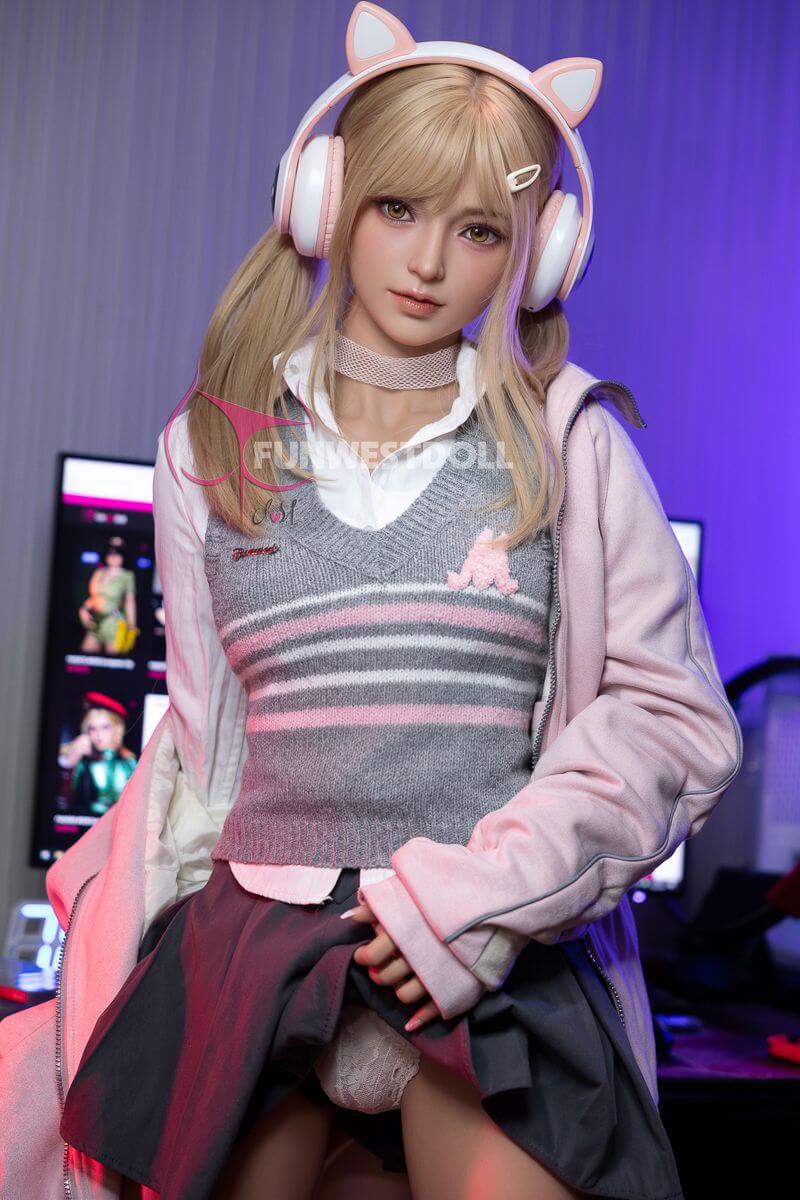 Sexpuppe Alice 4