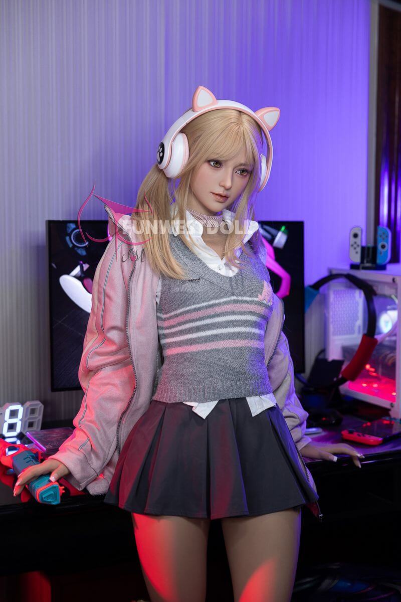 Sexpuppe Alice 4