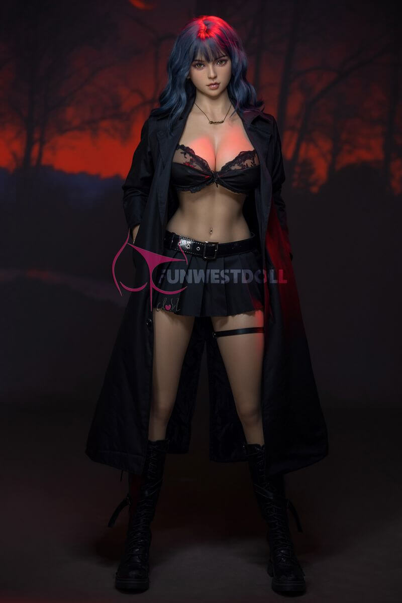 Sexpuppe Lilly 5