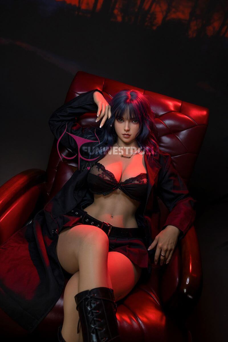 Sexpuppe Lilly 5