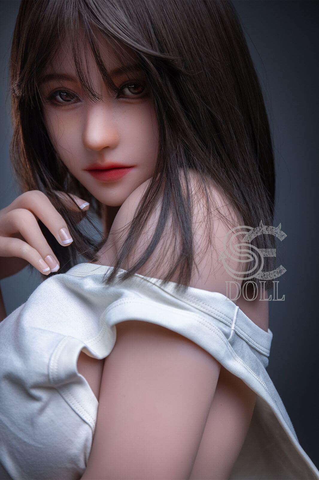 Sexpuppe Phoebec