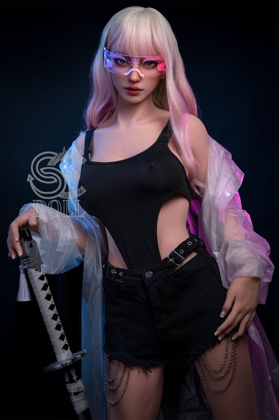 Sexpuppe Harpera