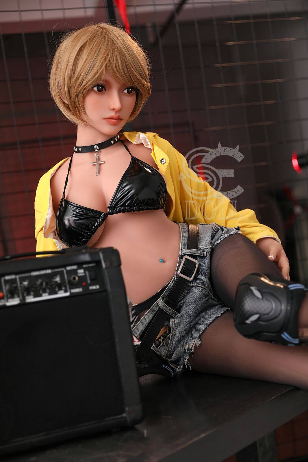 Sexpuppe Averyb