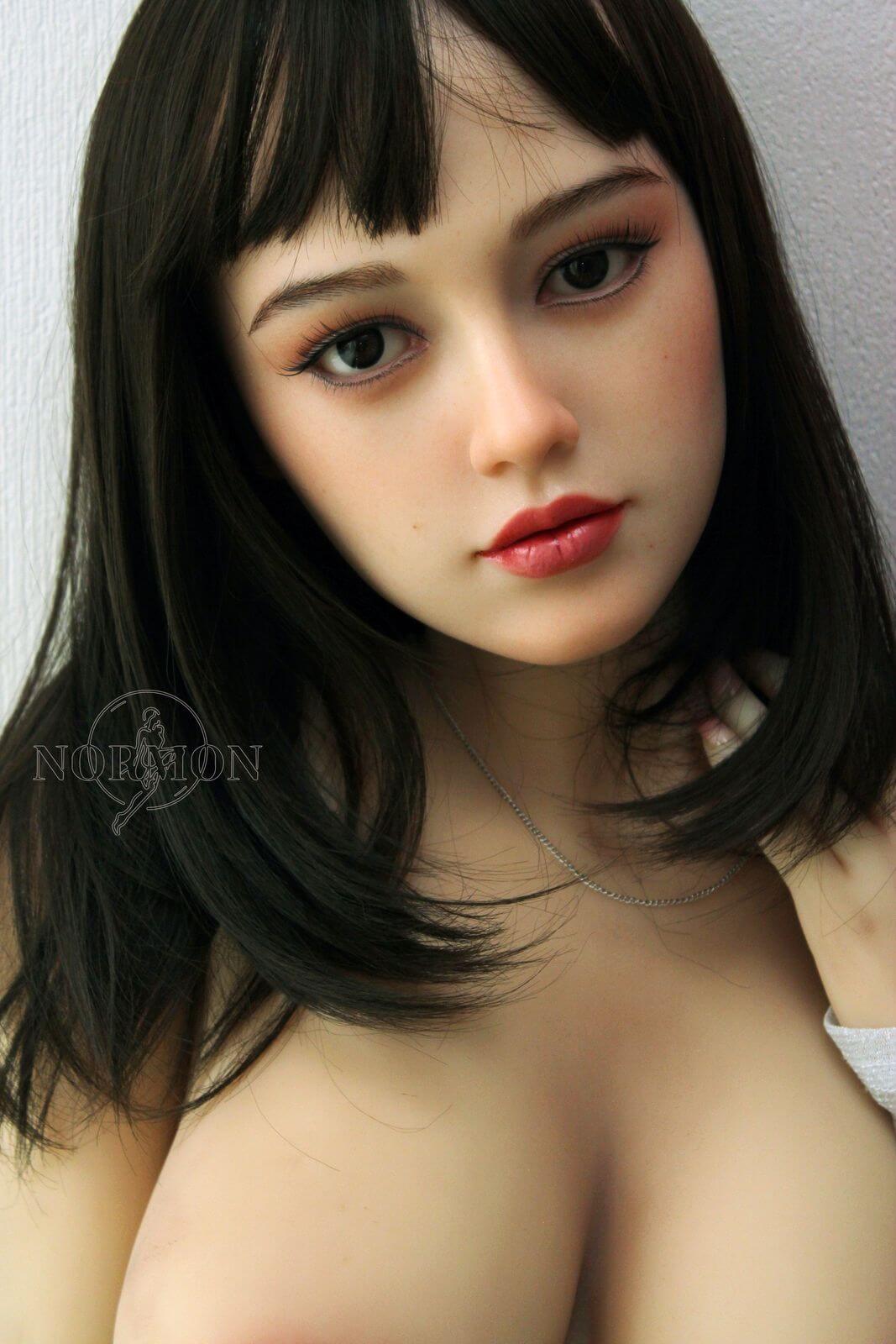 Sexpuppe Yan